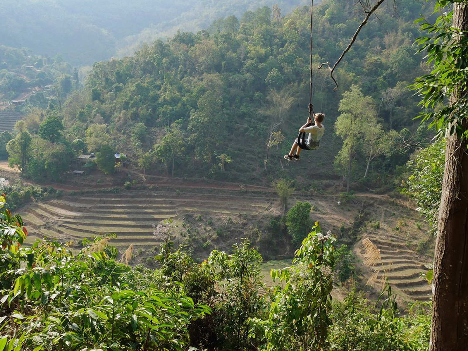 Bamboo Rafting | Chiang Mai Trekking | The best trekking in Chiang Mai with Piroon Nantaya