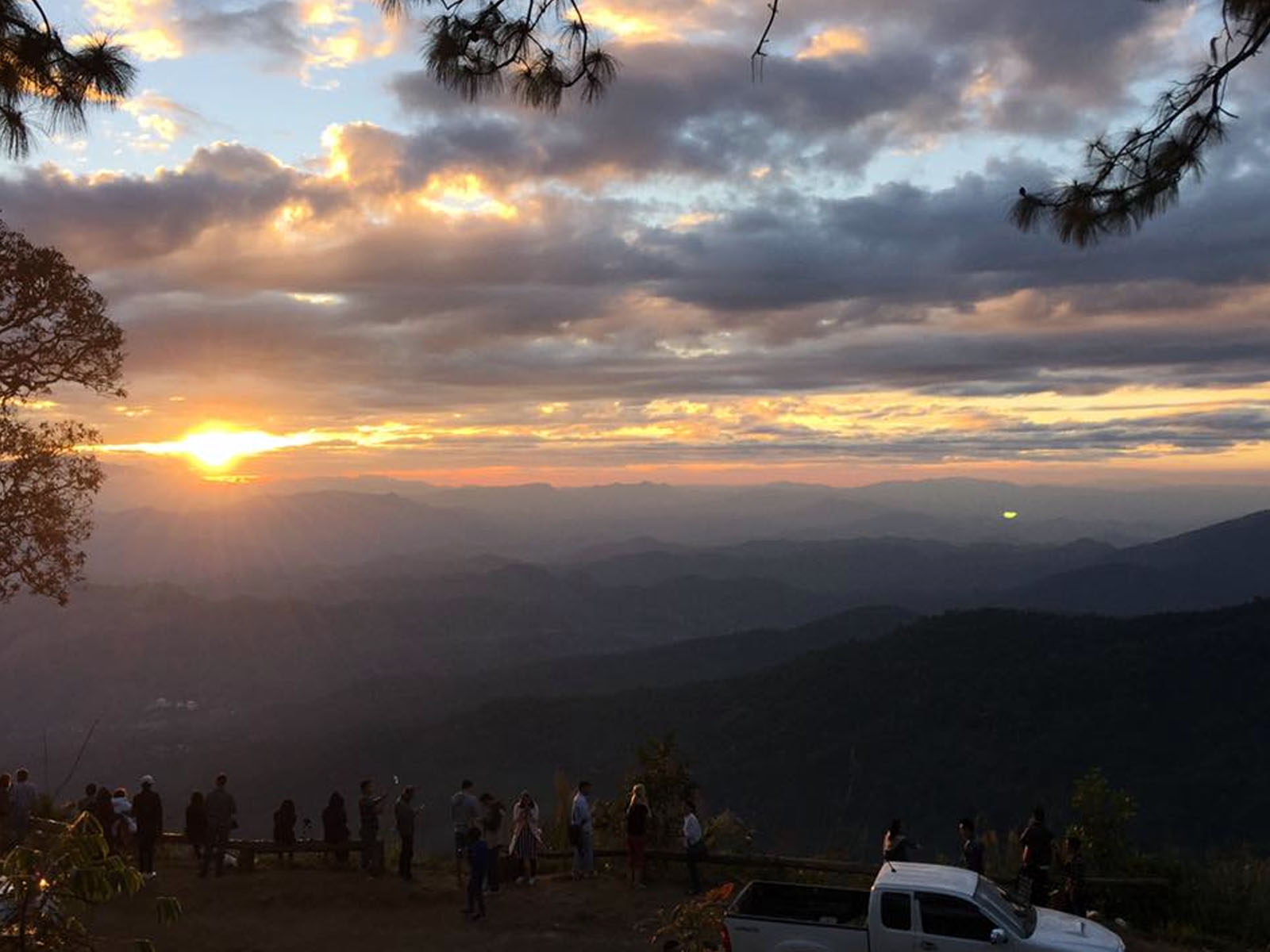 Doi Pui View Point | Chiang Mai Trekking | The best trekking in Chiang Mai with Piroon Nantaya