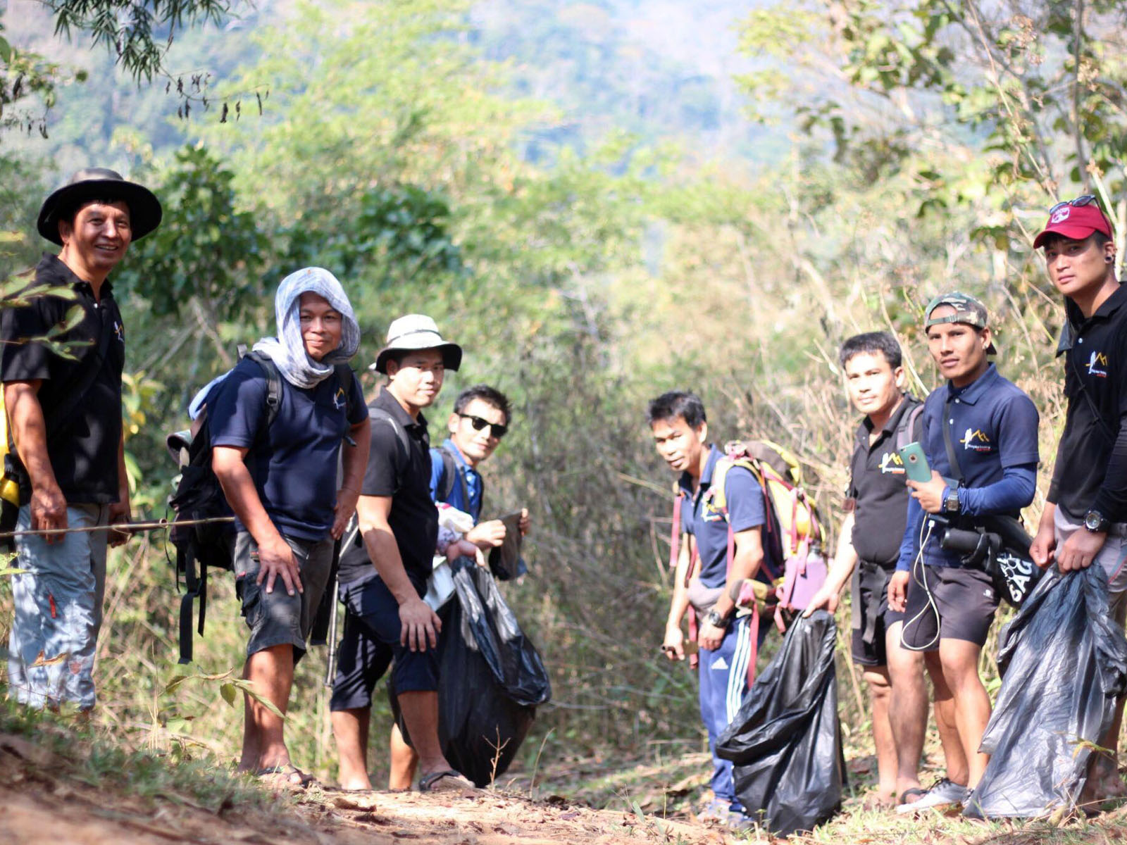 Chiang Mai Trekking - Clean up the jungles of Northern Thailand with us | Chiang Mai Trekking | The best trekking in Chiang Mai with Piroon Nantaya