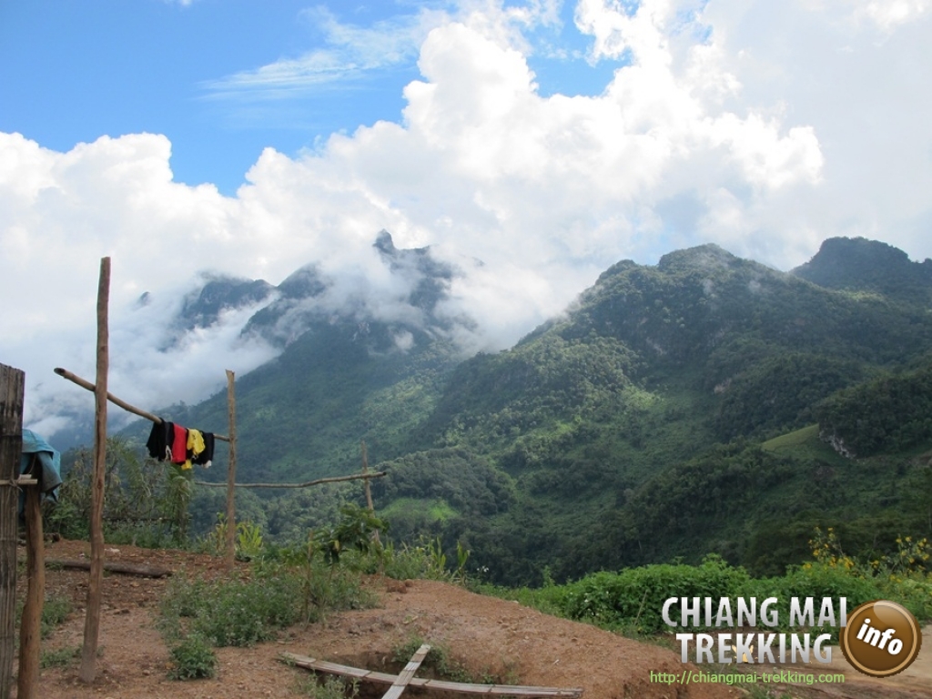 Day Trip Chiang Dao Cave & Doi Luang Chiang Dao Mountain | Chiang Mai Trekking | The best trekking in Chiang Mai with Piroon Nantaya